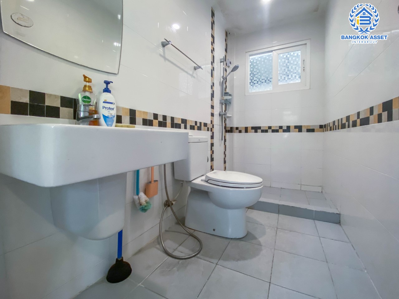 บ้านเดี่ยวมือสอง นนทบุรี คุณภาพแบรนด์ Q.House ม.คาซ่าวิลล์ ราชพฤกษ์-แจ้งวัฒนะ เนื้อที่ 50.6 ตร.ว. ฟังก์ชัน 3 ห้องนอน 2 ห้องน้ำ จอดรถได้ 2 คัน บ้านสวย พร้อมอยู่ ทำเลศักยภาพ ติดถนนราชพฤกษ์ ใกล้ทางด่วนแจ้งวัฒนะ และเซ็นทรัลแจ้งวัฒนะ...